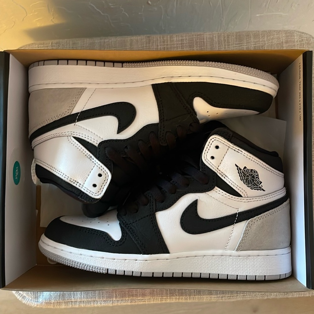 Nike Air Jordan 1 Retro High OG GS Used 4.5 Y